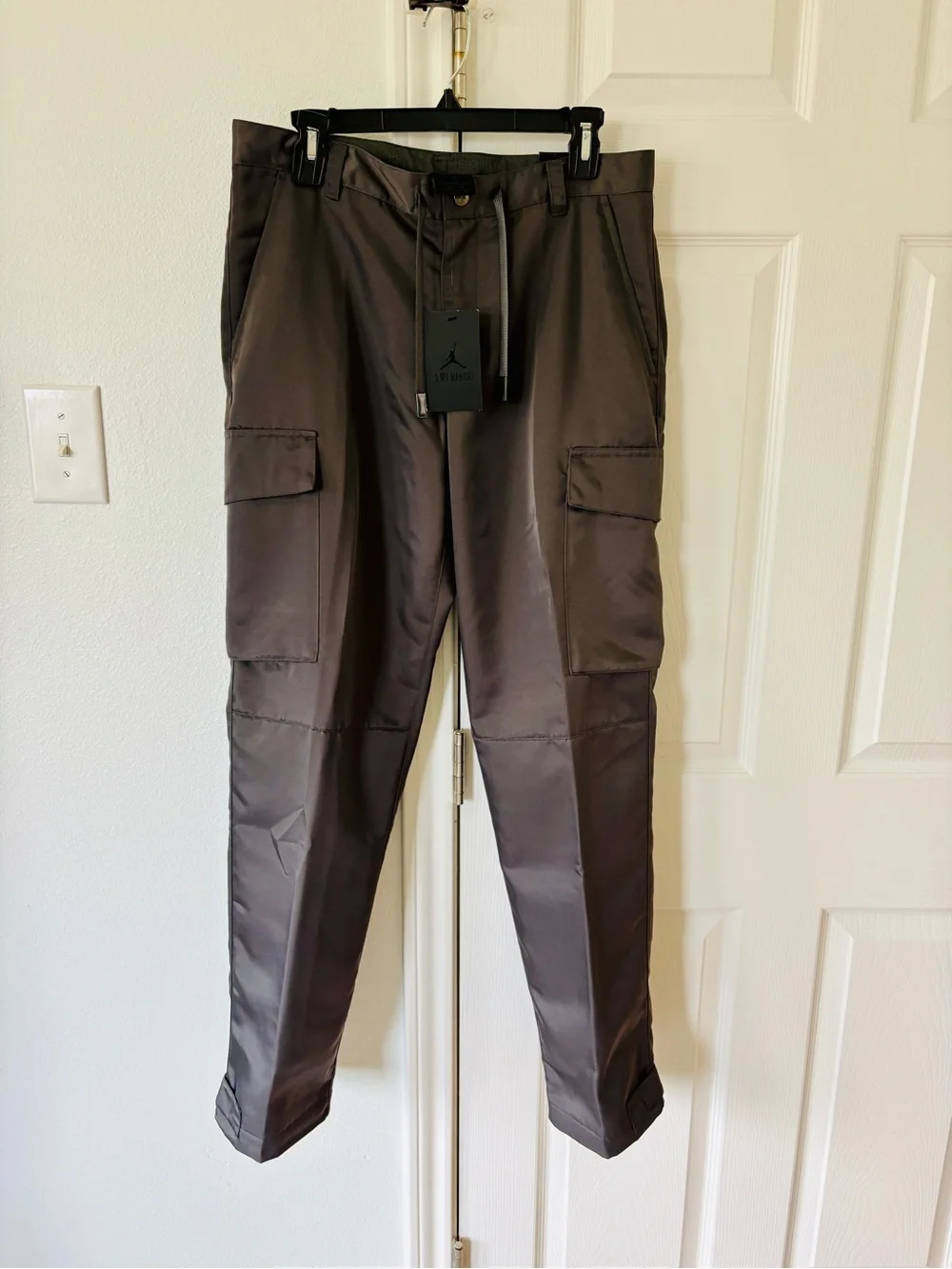 Jordan Men's Cargo Pants in Gray (NWT)